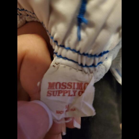 Mossimo supply Co Boys swim trunks size medium - Picture 3 of 3